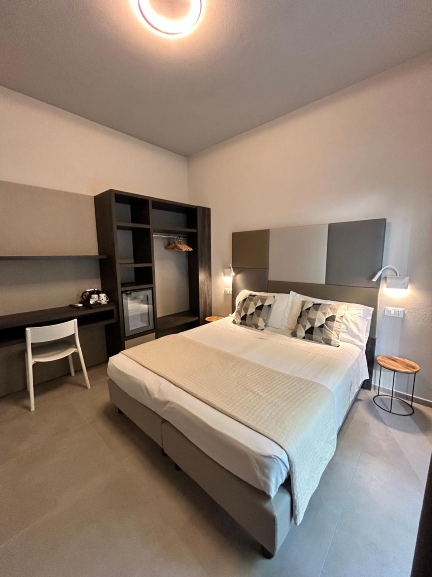 Anastasi Hotel E Residence Cervia Buitenkant foto